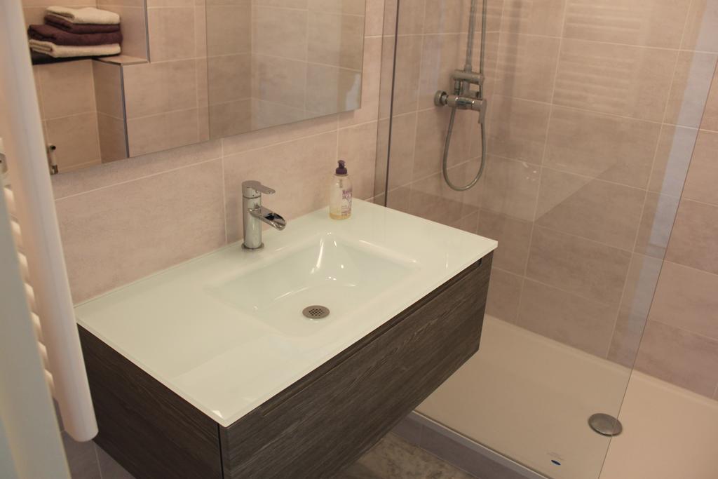 Azur 3000 Apartment Сен-Лоран-дю-Вар Стая снимка
