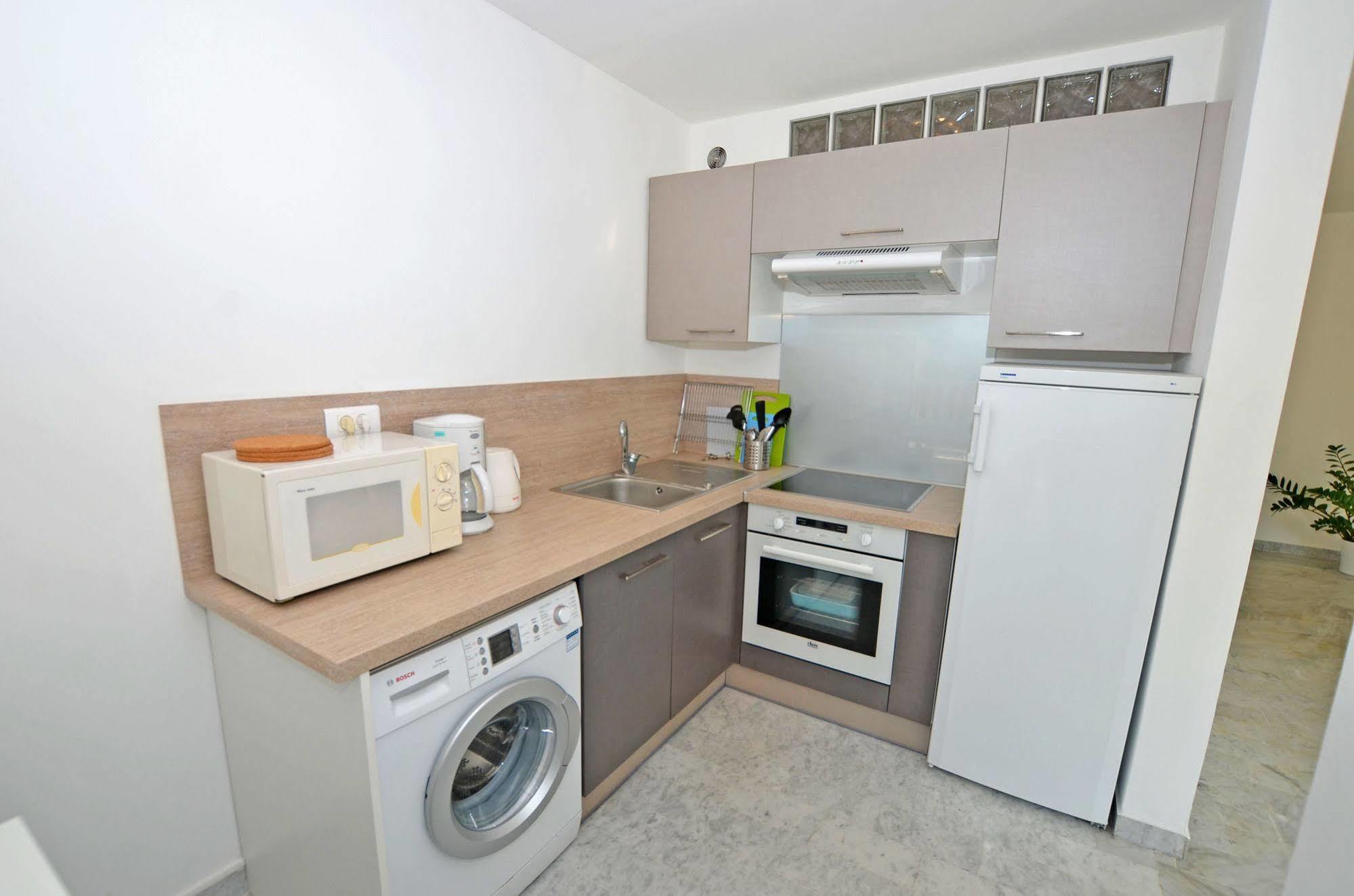 Azur 3000 Apartment Сен-Лоран-дю-Вар Екстериор снимка