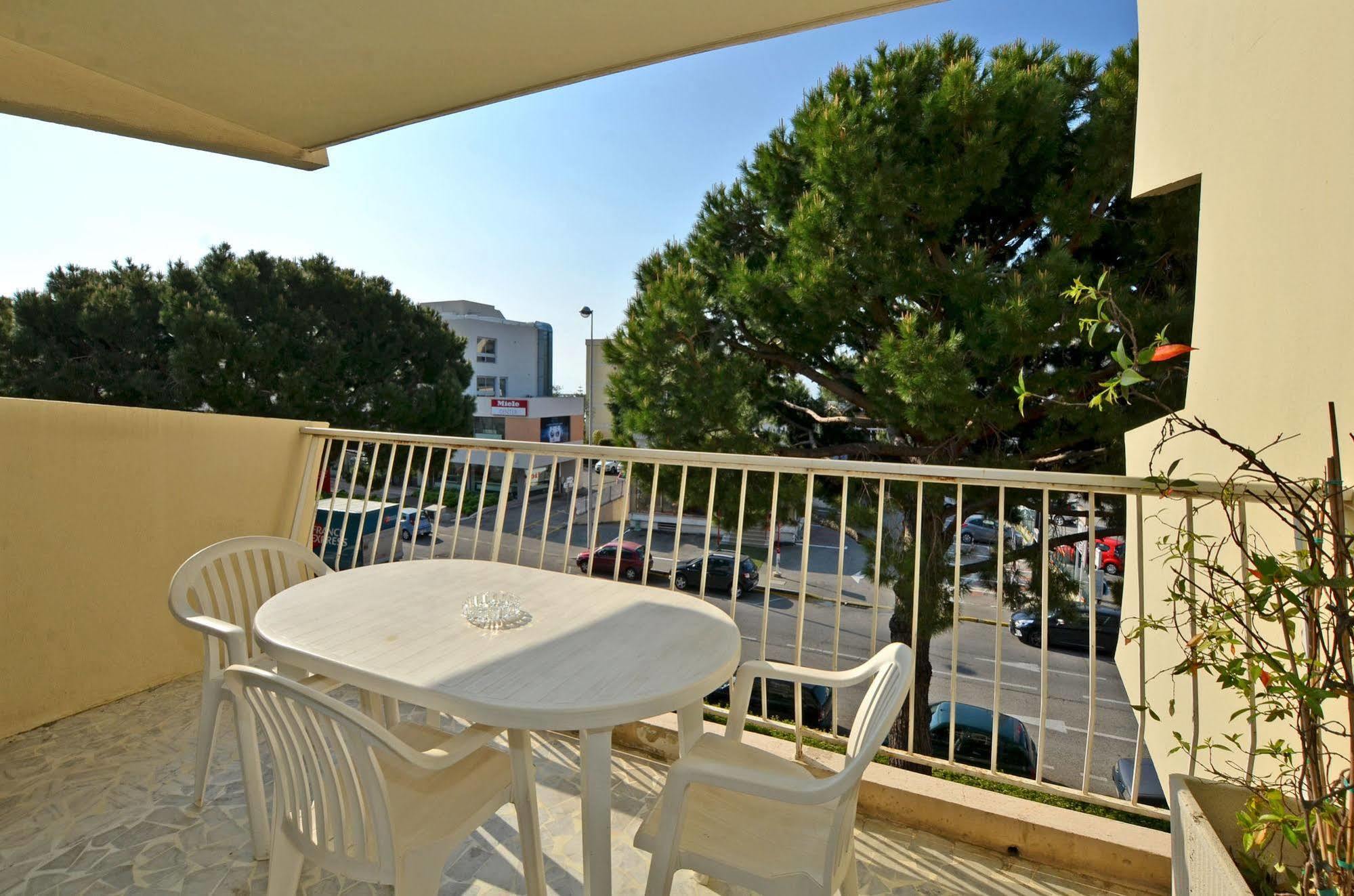 Azur 3000 Apartment Сен-Лоран-дю-Вар Екстериор снимка